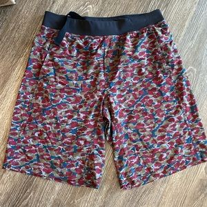 Men’s lululemon shorts